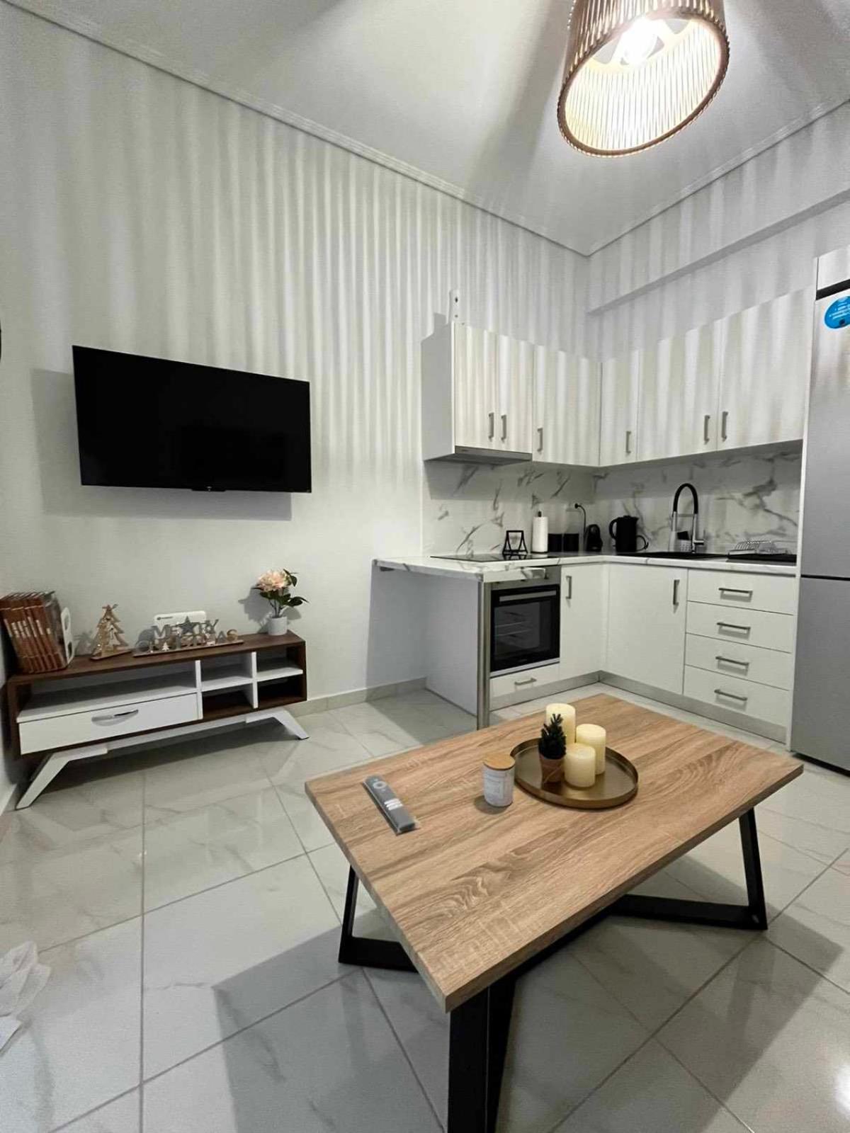 Elegant & Modern Apartment Near To Athens Riviera El Pireo Exterior foto
